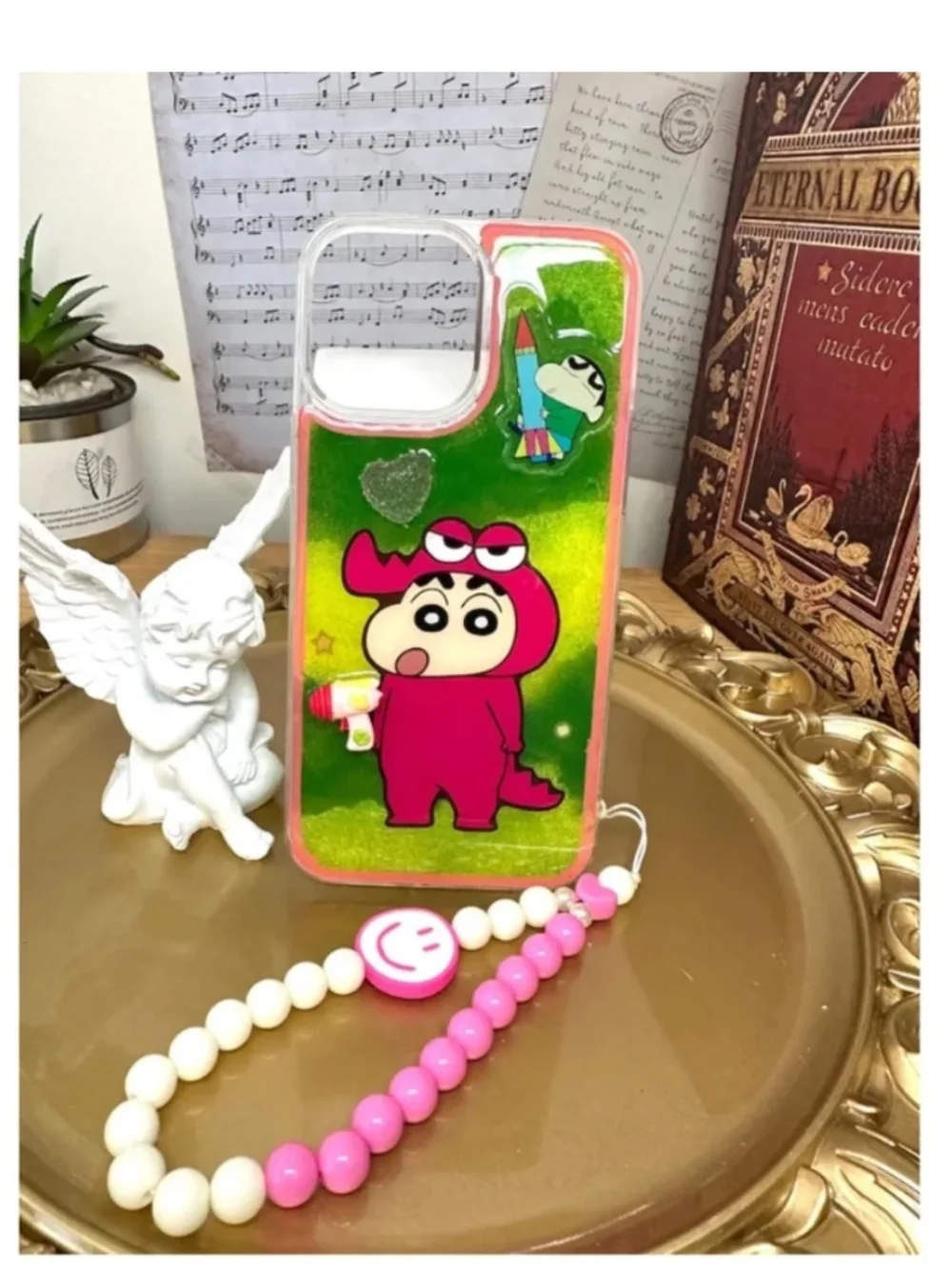 iPhone 13promax cartoon case.Handmade cute case with free gift beads chain